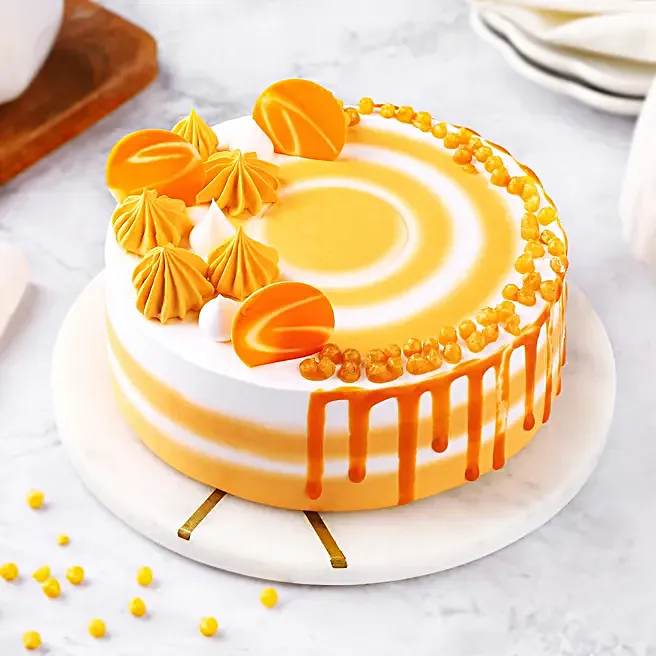 Eggless Butterscotch Cream Cake