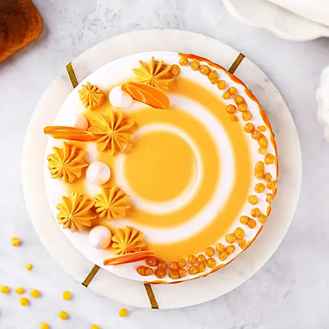 Eggless Butterscotch Cream Cake