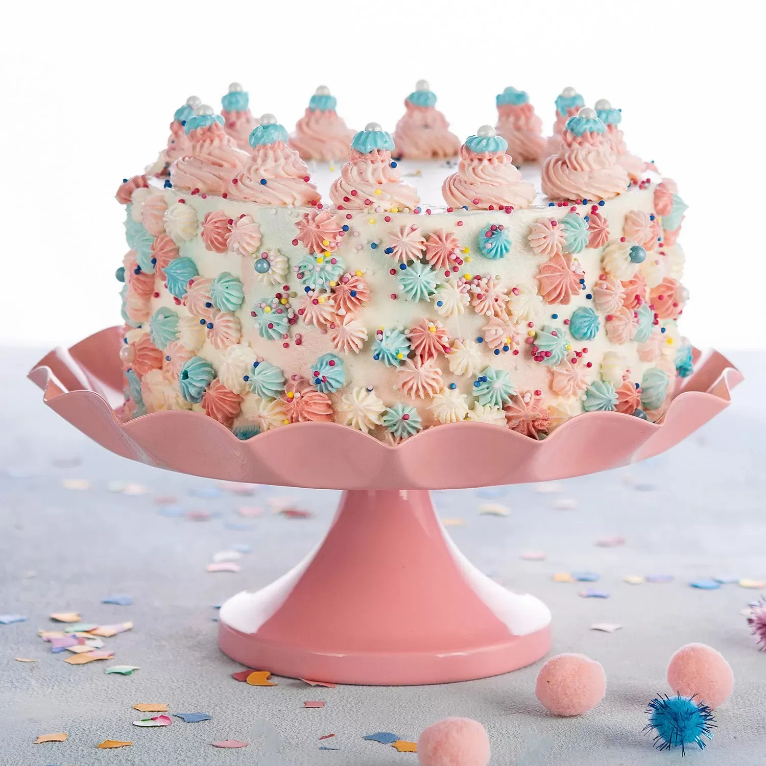 Peachy Vanilla Cream Cake 1 Kg