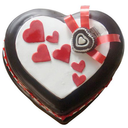 Love in abundunce Valentine cake One kg Love in abundunce Valentine cake One kg