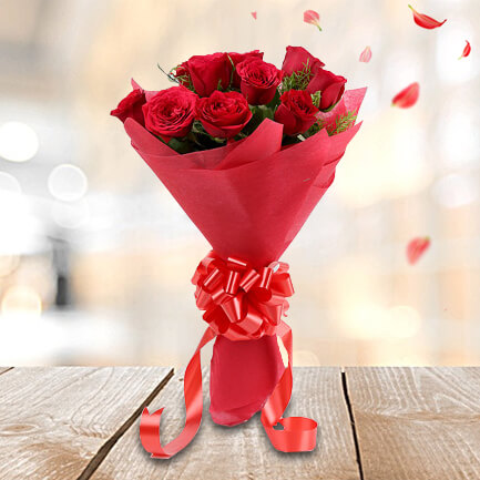 Vivid 12 Roses